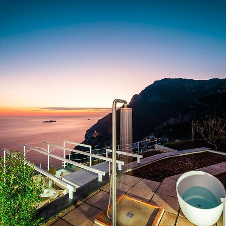 VILLA LA TAGLIATA spectacular jacuzzi hot tub amazing view&private parking garage Positano Exterior foto