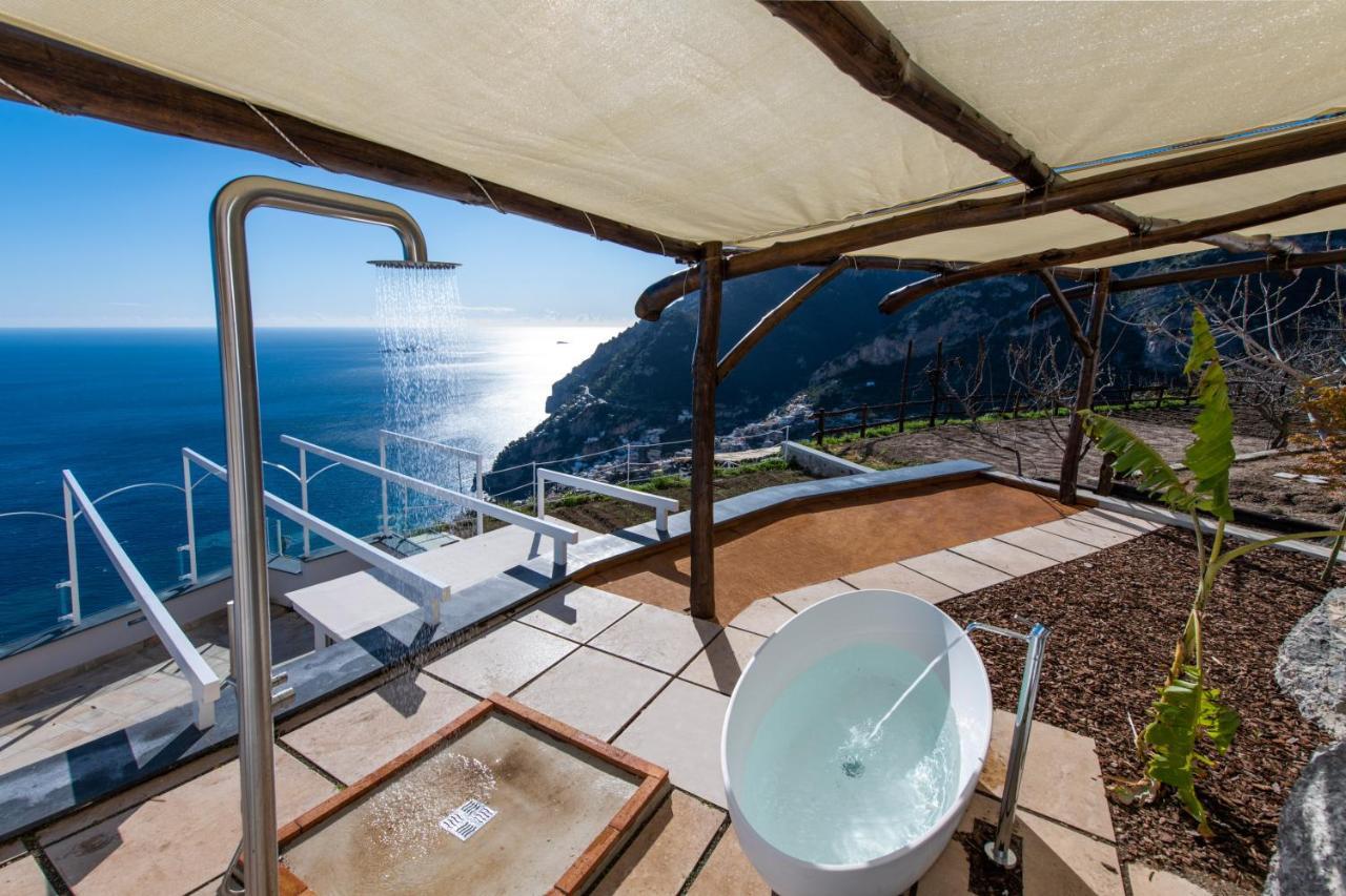 VILLA LA TAGLIATA spectacular jacuzzi hot tub amazing view&private parking garage Positano Exterior foto