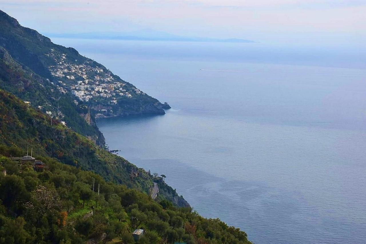 VILLA LA TAGLIATA spectacular jacuzzi hot tub amazing view&private parking garage Positano Exterior foto