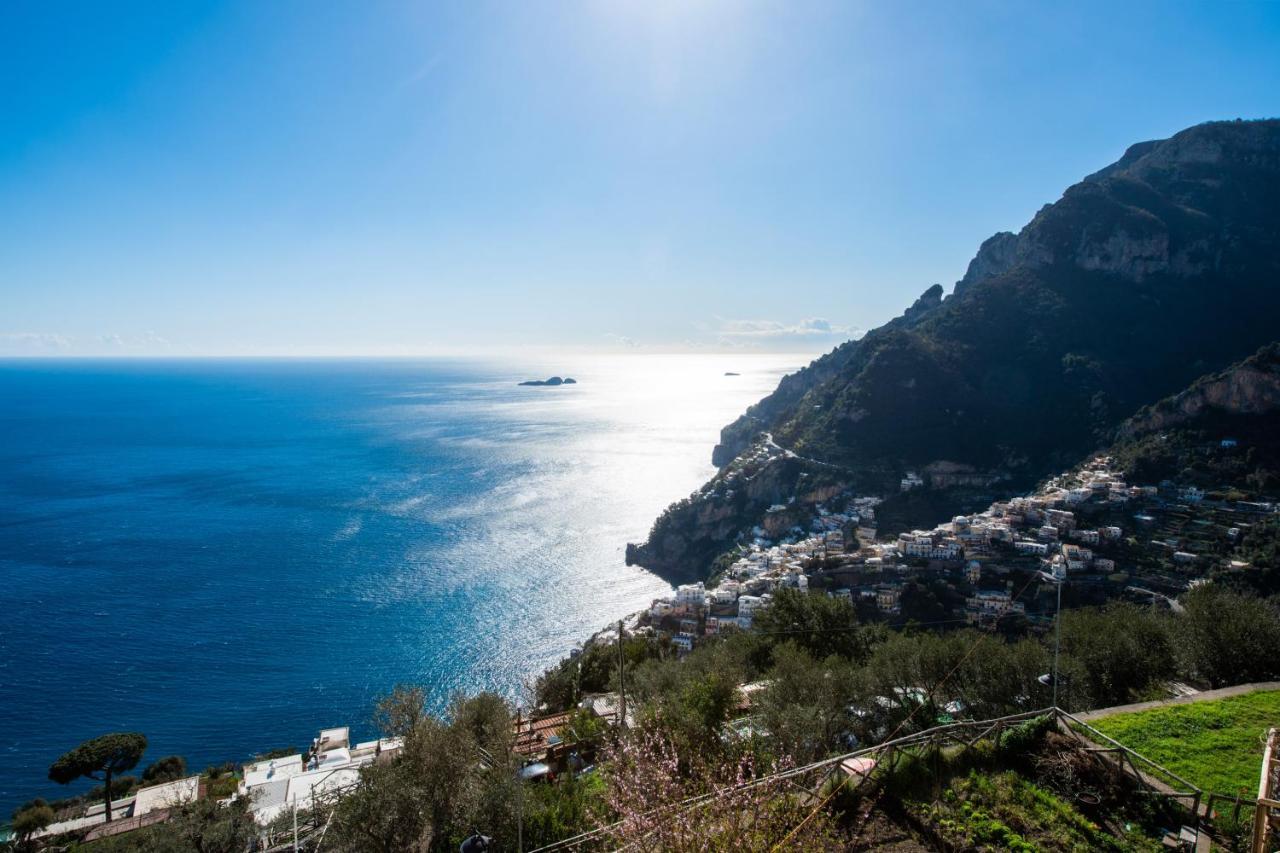 VILLA LA TAGLIATA spectacular jacuzzi hot tub amazing view&private parking garage Positano Exterior foto